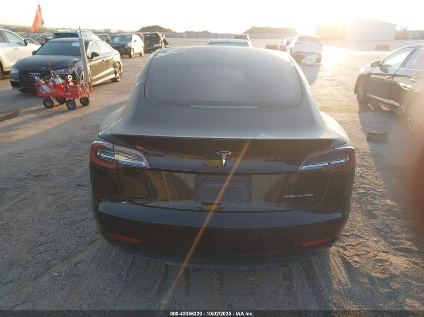 2022 Tesla Model 3 Long Range Dual Motor All-Wheel Drive VIN: 5YJ3E1EBXNF152195 Lot: 43356320