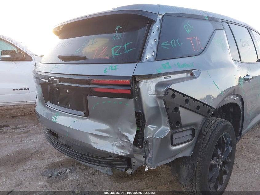 2024 CHEVROLET TRAVERSE FWD LS - 1GNEREKS4RJ147976