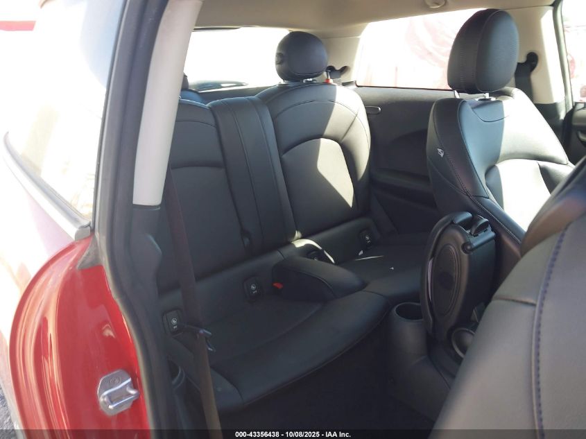 2015 Mini Hardtop Cooper S VIN: WMWXP7C51F2A40367 Lot: 43356438