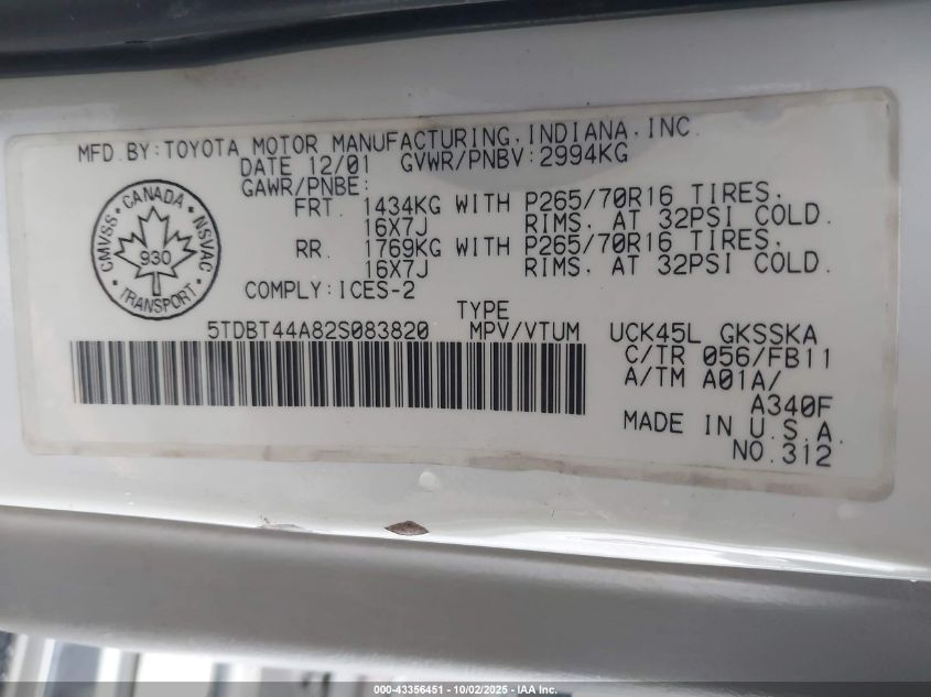 2002 Toyota Sequoia Sr5 V8 VIN: 5TDBT44A82S083820 Lot: 43356451