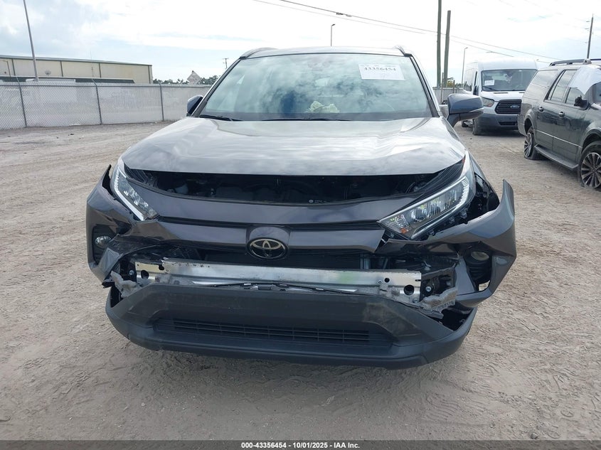 2021 TOYOTA RAV4 XLE - 2T3W1RFV4MW184066