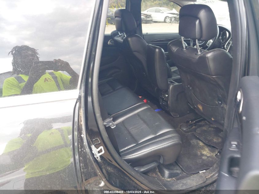 2011 Jeep Grand Cherokee Laredo VIN: 1J4RR4GG0BC574200 Lot: 43356488