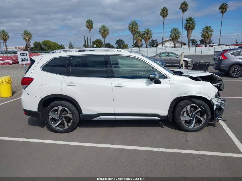 2023 Subaru Forester Touring VIN: JF2SKARCXPH551815 Lot: 43356510