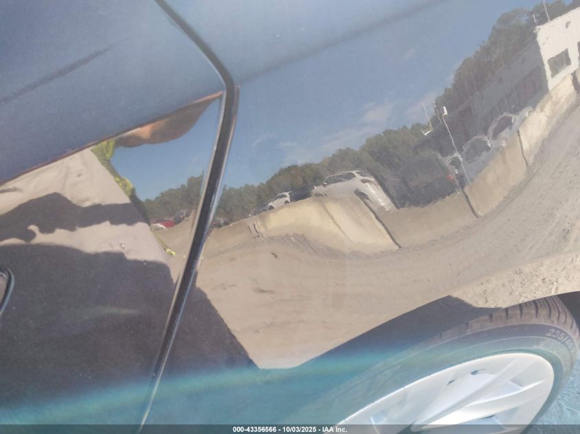 2022 Tesla Model 3 Rear-Wheel Drive VIN: 5YJ3E1EA8NF185817 Lot: 43356566