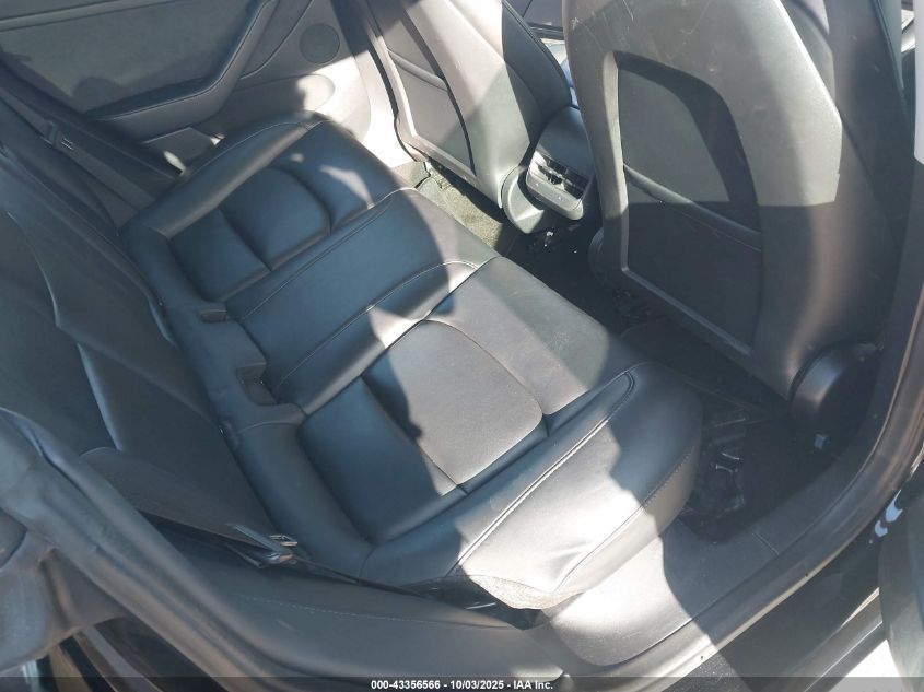 2022 Tesla Model 3 Rear-Wheel Drive VIN: 5YJ3E1EA8NF185817 Lot: 43356566