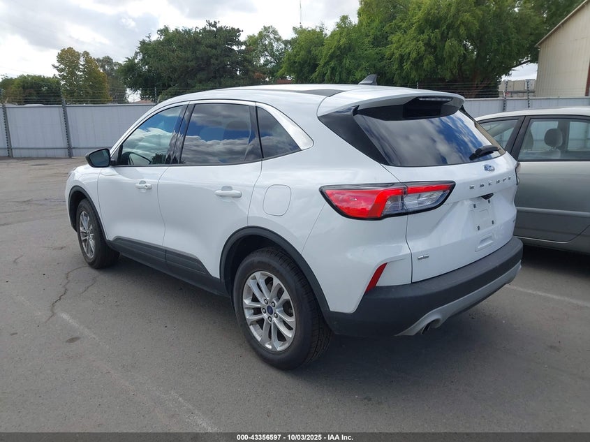 1FMCU9G6XNUB45946 2022 FORD ESCAPE photo no. 3
