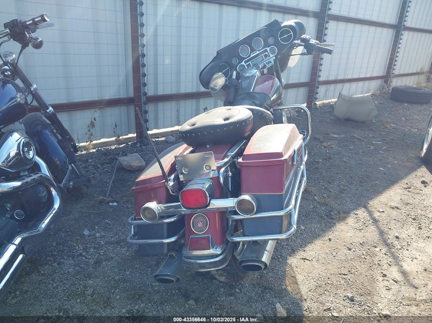 2007 Harley-Davidson Flhtcui VIN: 1HD1FC4107Y626827 Lot: 43356646