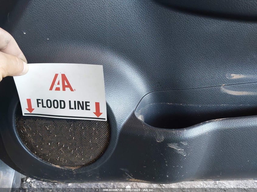 2018 NISSAN ROGUE S - KNMAT2MT3JP599190