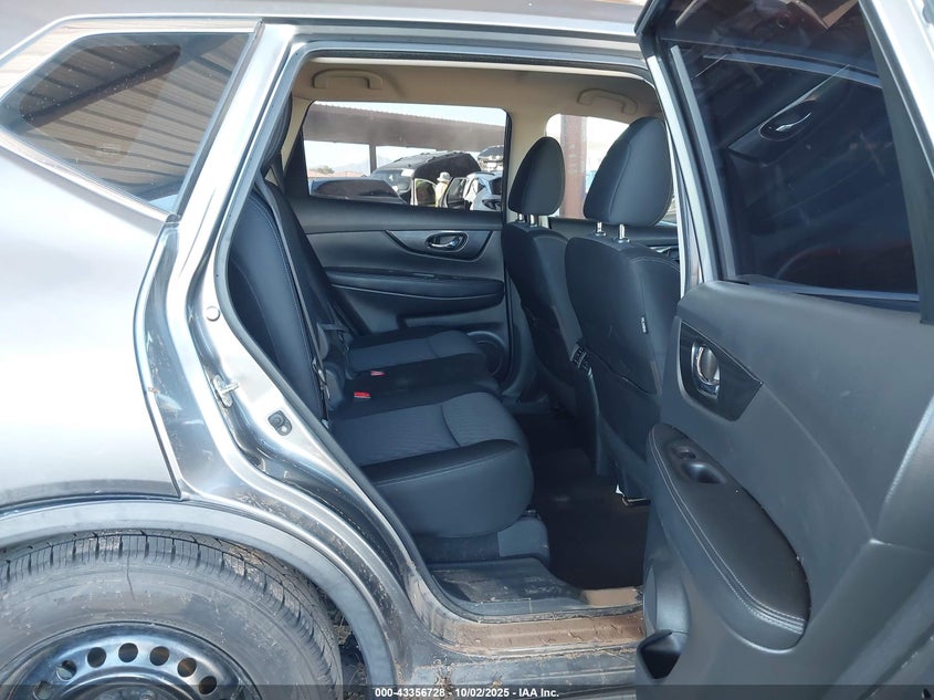 2018 NISSAN ROGUE S - KNMAT2MT3JP599190