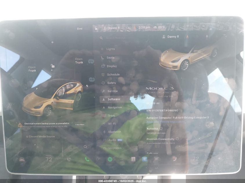 2018 Tesla Model 3 Long Range/Performance VIN: 5YJ3E1EB7JF098090 Lot: 43356749