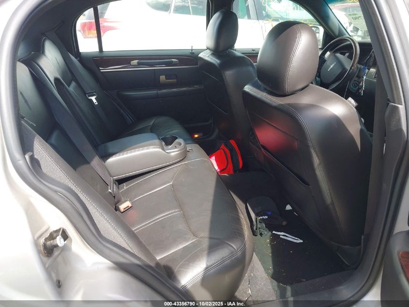 2006 Lincoln Town Car Signature Limited VIN: 1LNHM82V76Y634099 Lot: 43356790