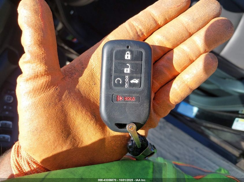 2022 Honda Accord Hybrid Sport VIN: 1HGCV3F23NA019525 Lot: 43356870