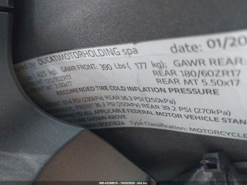 2022 Ducati Streetfighter V2 VIN: ZDMFAKYW6NB000824 Lot: 43356915