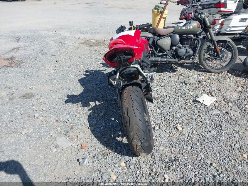 2022 Ducati Streetfighter V2 VIN: ZDMFAKYW6NB000824 Lot: 43356915