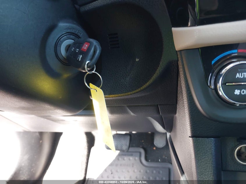 2014 TOYOTA COROLLA LE 2T1BURHE1EC152741