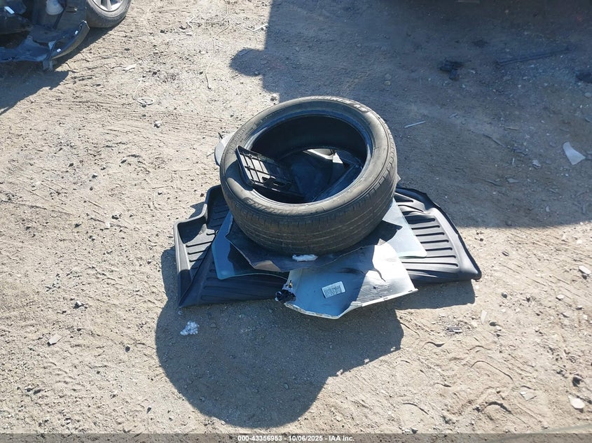 2014 TOYOTA COROLLA LE 2T1BURHE1EC152741