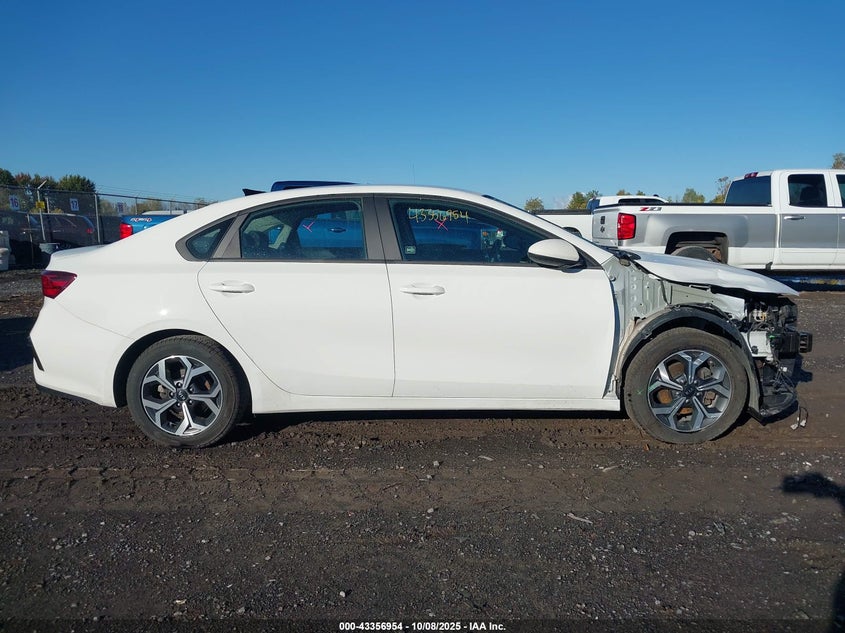 3KPF24AD2ME399021 2021 KIA FORTE photo no. 14