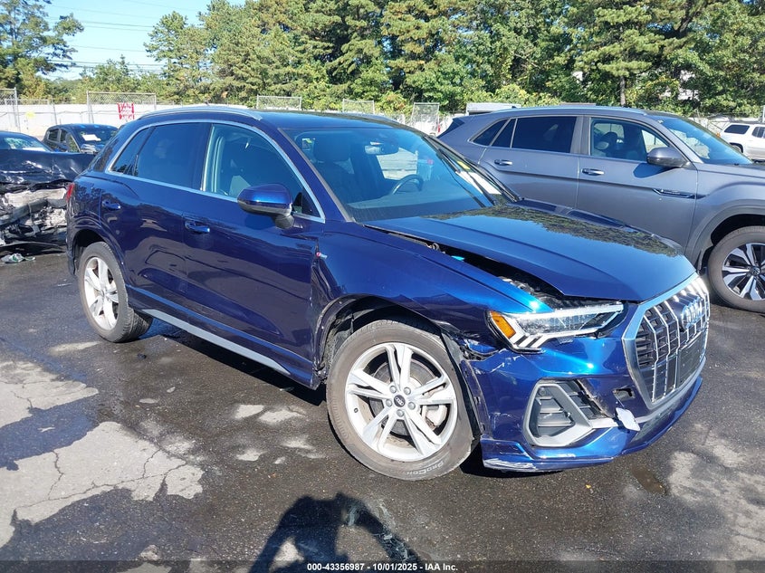 AUDI Q3 PREMIUM PLUS 45 TFSI S LINE QUATTRO TIPTRONIC