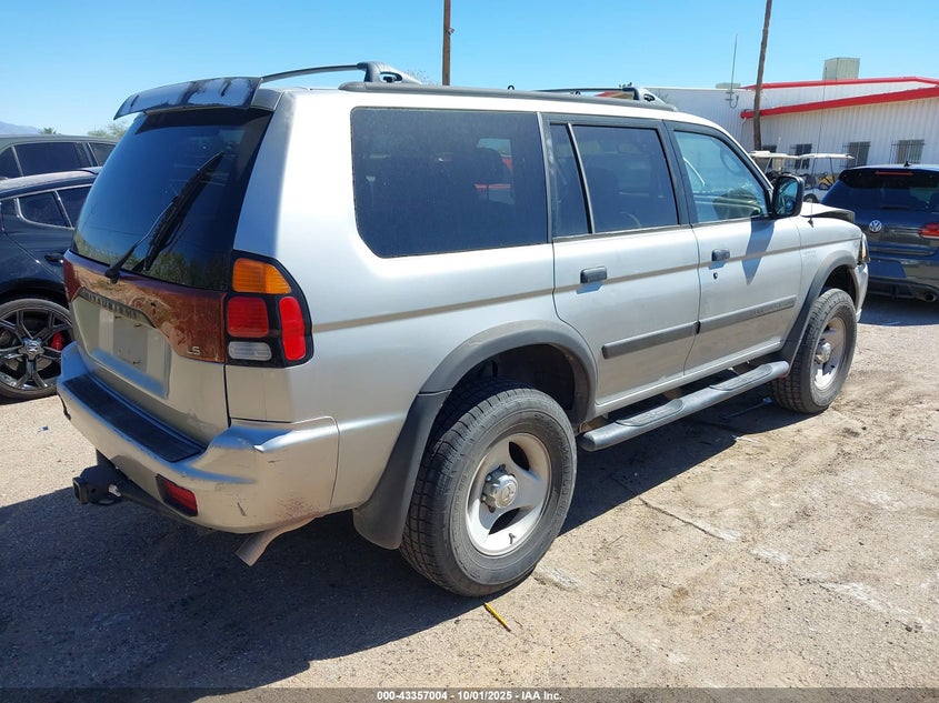 JA4MT31H9YP809525 2000 MITSUBISHI MONTERO SPORT photo no. 4