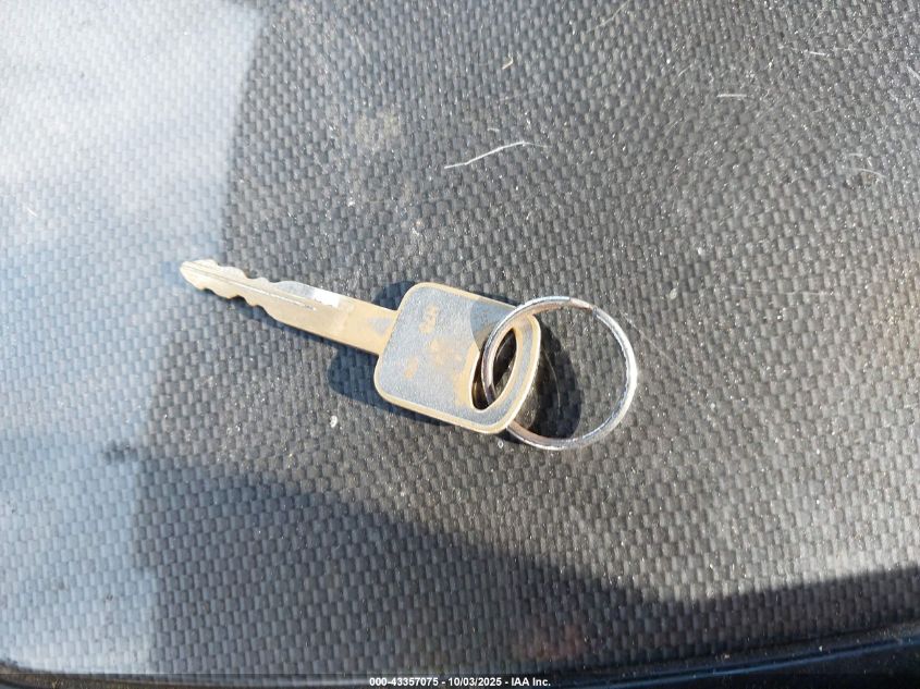 2004 Ford F-350 Lariat/Xl/Xlt VIN: 1FTWW32P54EA87178 Lot: 43357075