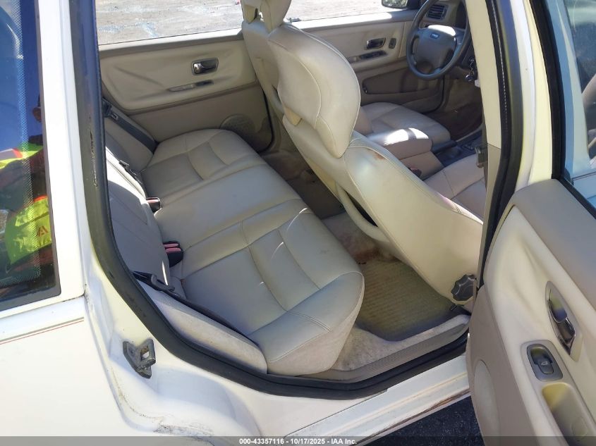 1998 Volvo S70 Gtas/Gtms VIN: YV1LS553XW1448654 Lot: 43357116