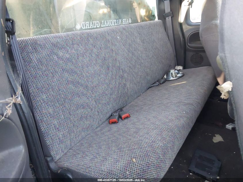 1999 Dodge Ram 1500 St VIN: 3B7HC13Y5XG168269 Lot: 43357129