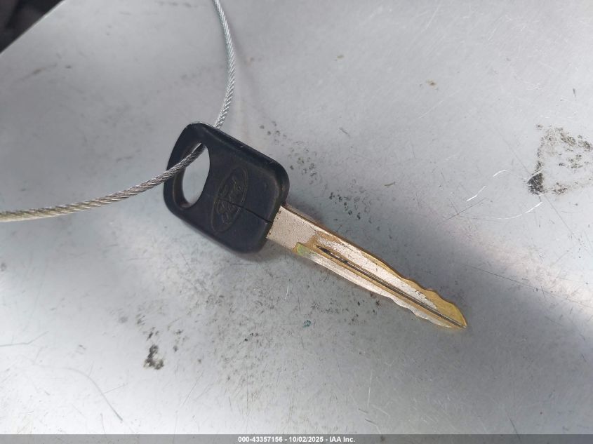 2003 Ford F-250 Lariat/Xl/Xlt VIN: 1FTNW20L63EC74305 Lot: 43357156