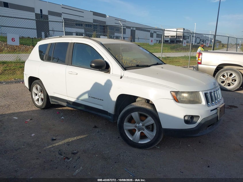 Vin: 1c4njcba5gd666509, lot: 43851993, jeep compass sport 2016 img_1