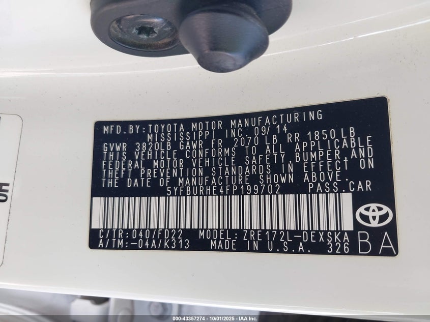 2015 TOYOTA COROLLA S PLUS - 5YFBURHE4FP199702