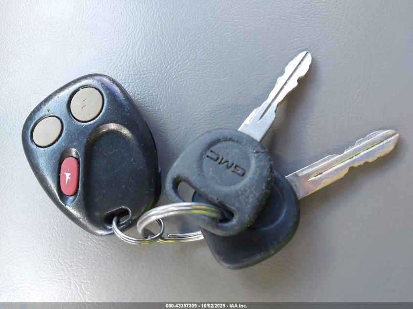 2004 GMC Yukon Denali VIN: 1GKEK63U04J322532 Lot: 43357309