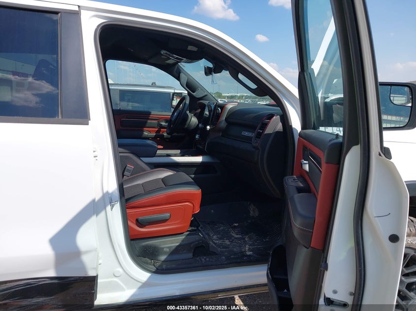 2025 RAM 1500 REBEL  4X4 5'7 BOX - 1C6SRFLP4SN570378