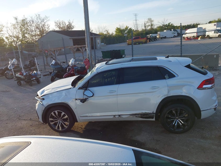 2023 VOLKSWAGEN ATLAS CROSS SPORT 3.6L V6 SEL PREMIUM R-LINE - 1V2FE2CAXPC223262