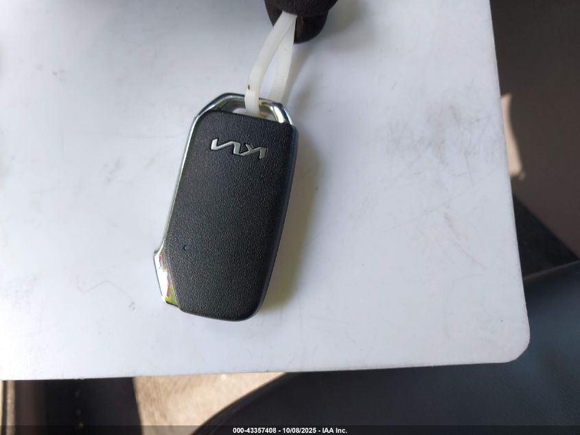 2023 Kia Niro Ex VIN: KNDCR3LE1P5112136 Lot: 43357408