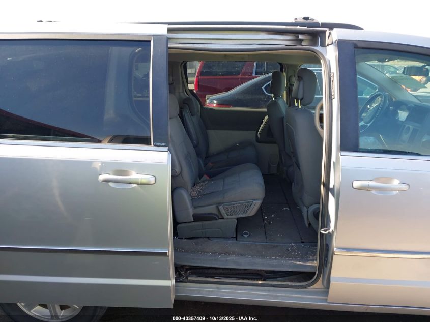 2010 Chrysler Town & Country Touring VIN: 2A4RR5D1XAR271484 Lot: 43357409