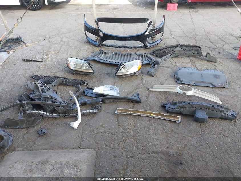 2016 MERCEDES-BENZ C 300 SPORT 55SWF4JB1GU161211