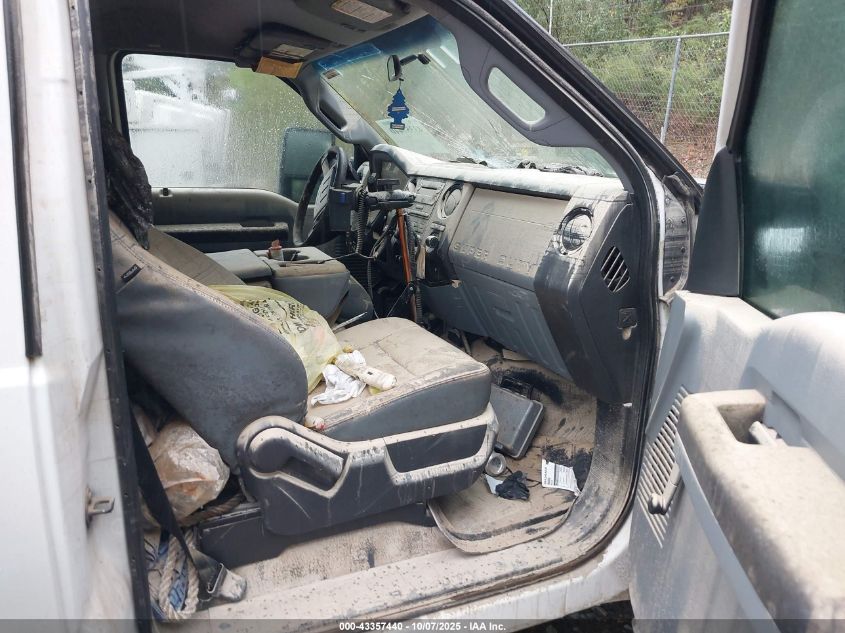 2015 Ford F-550 Chassis Xl VIN: 1FDUF5HY9FEC90818 Lot: 43357440