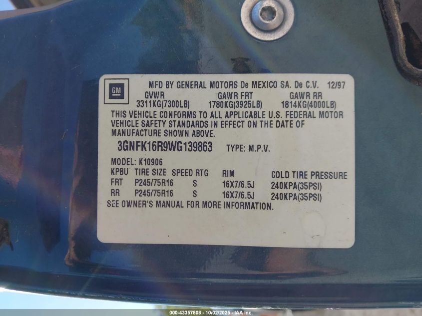 1998 Chevrolet Suburban 1500 VIN: 3GNFK16R9WG139863 Lot: 43357608