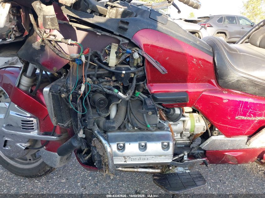 1998 Honda Gl1500 A VIN: 1HFSC2207WA002278 Lot: 43357620