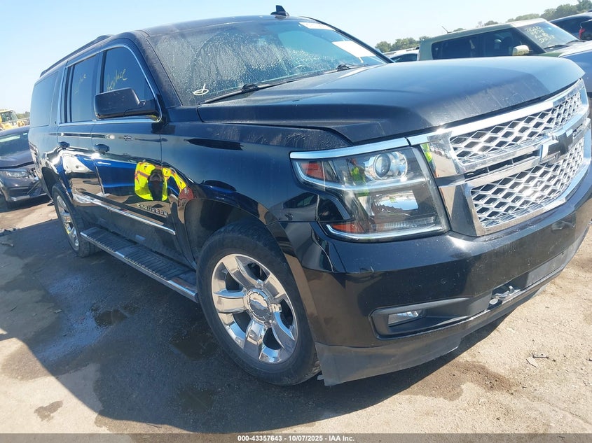 CHEVROLET SUBURBAN LT