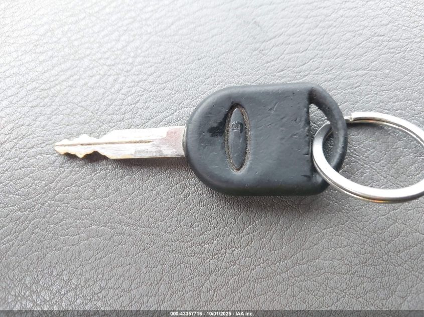 2004 Ford Expedition Nbx/Xlt VIN: 1FMFU16L54LA31945 Lot: 43357716