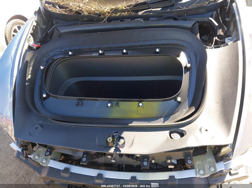 2026 TESLA MODEL Y LONG RANGE DUAL MOTOR ALL-WHEEL DRIVE 7SAYGDED2TF422250