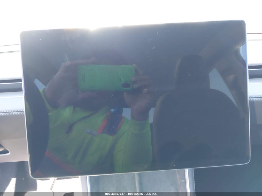 2026 TESLA MODEL Y LONG RANGE DUAL MOTOR ALL-WHEEL DRIVE 7SAYGDED2TF422250