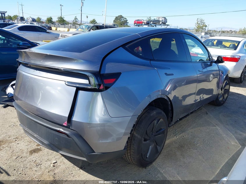 2026 TESLA MODEL Y LONG RANGE DUAL MOTOR ALL-WHEEL DRIVE 7SAYGDED2TF422250