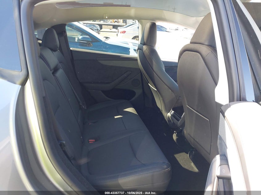 2026 TESLA MODEL Y LONG RANGE DUAL MOTOR ALL-WHEEL DRIVE 7SAYGDED2TF422250