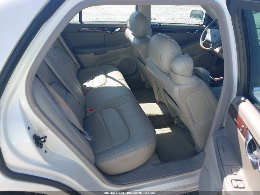 2003 Cadillac Deville Dts VIN: 1G6KF579X3U121594 Lot: 43357793