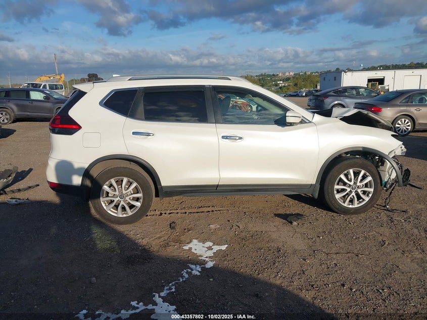 2018 NISSAN ROGUE SV - 5N1AT2MV2JC817060
