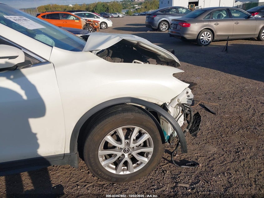 2018 NISSAN ROGUE SV - 5N1AT2MV2JC817060
