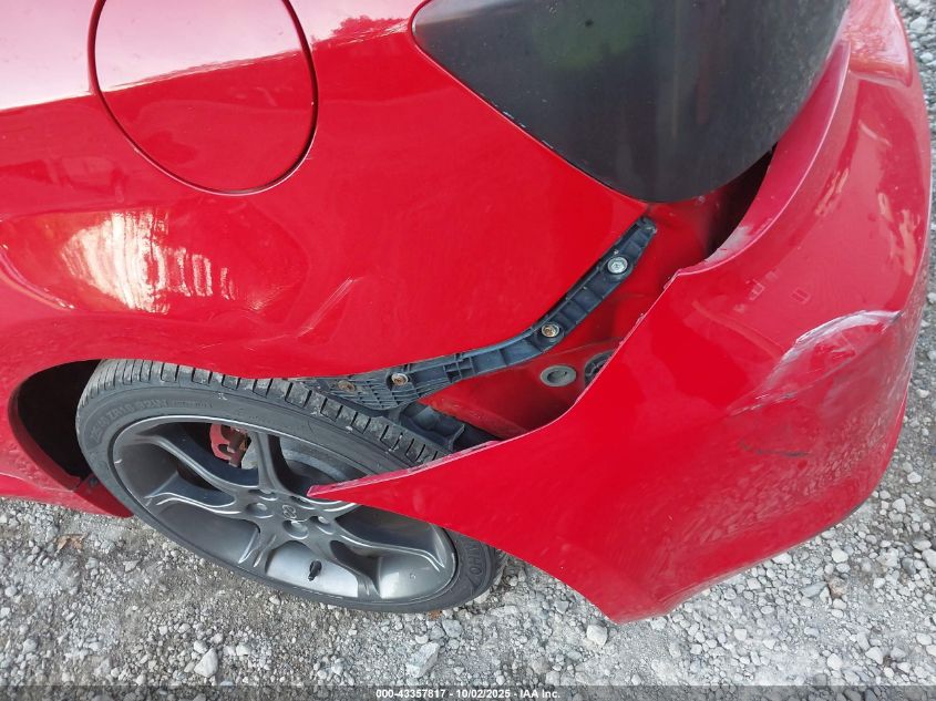 2005 Scion Tc VIN: JTKDE177X50060282 Lot: 43357817