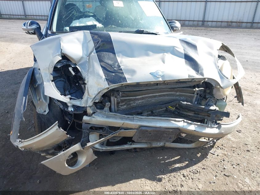 2009 Mini Cooper VIN: WMWMF33549TT69655 Lot: 43357830