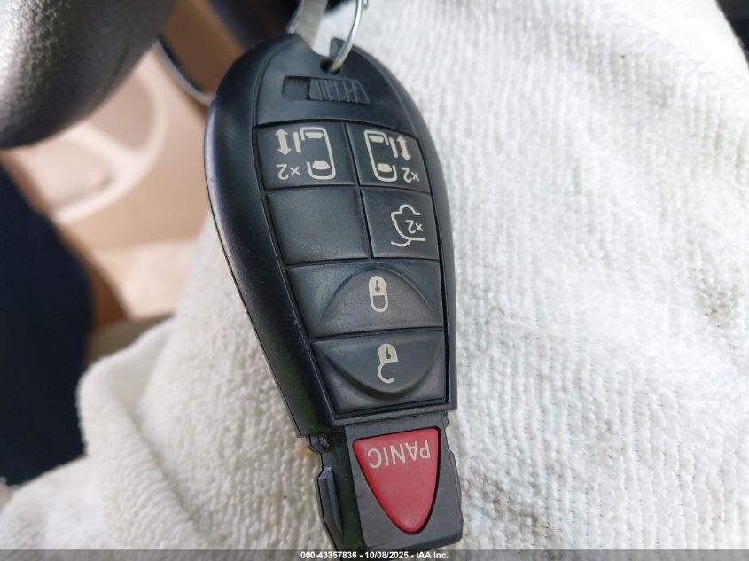 2016 Dodge Grand Caravan Sxt VIN: 2C4RDGCG9GR380646 Lot: 43357836